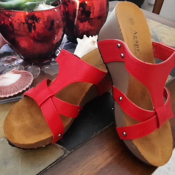 Sandal 👡 - Picture 2 of 2